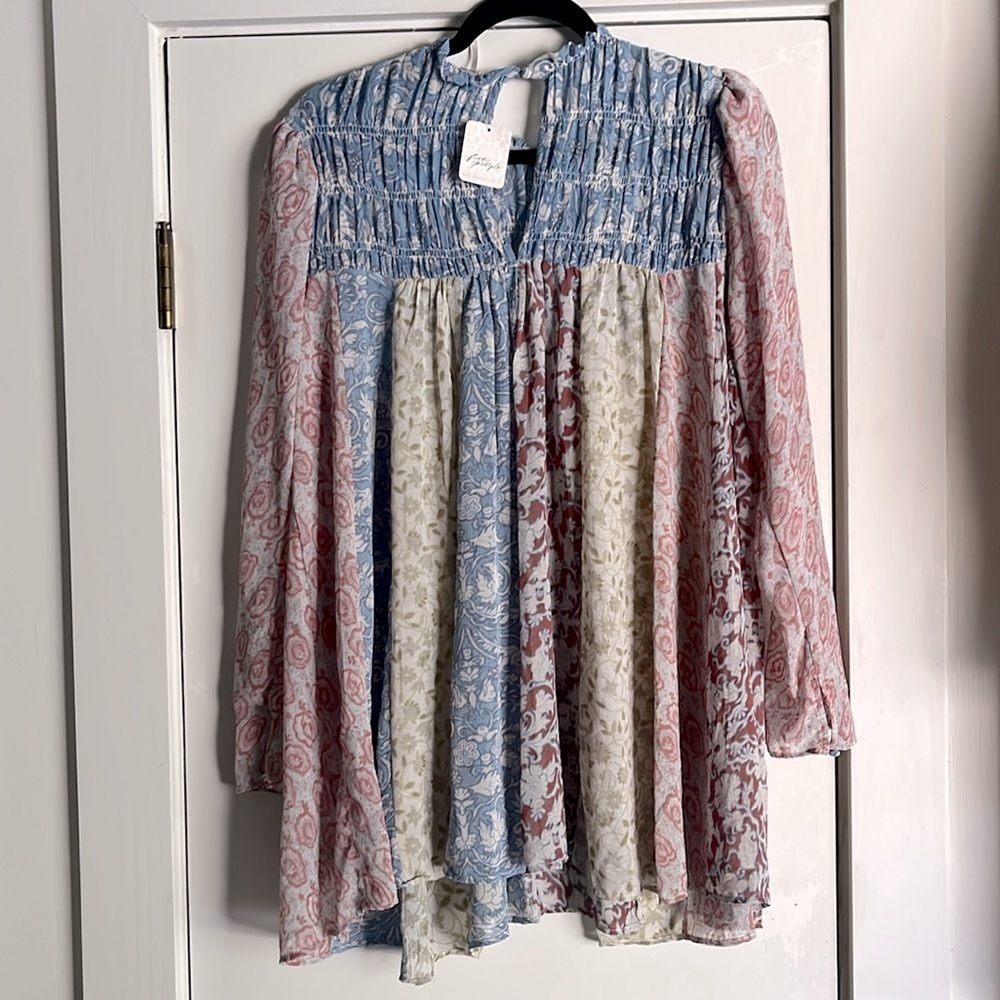 Free People Merrie Mix Lilac Print Tunic Top Small NWT - Picture 7 of 12